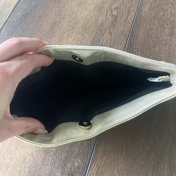 Victoria Secret Ruffle Champagne clutch - Picture 4 of 4